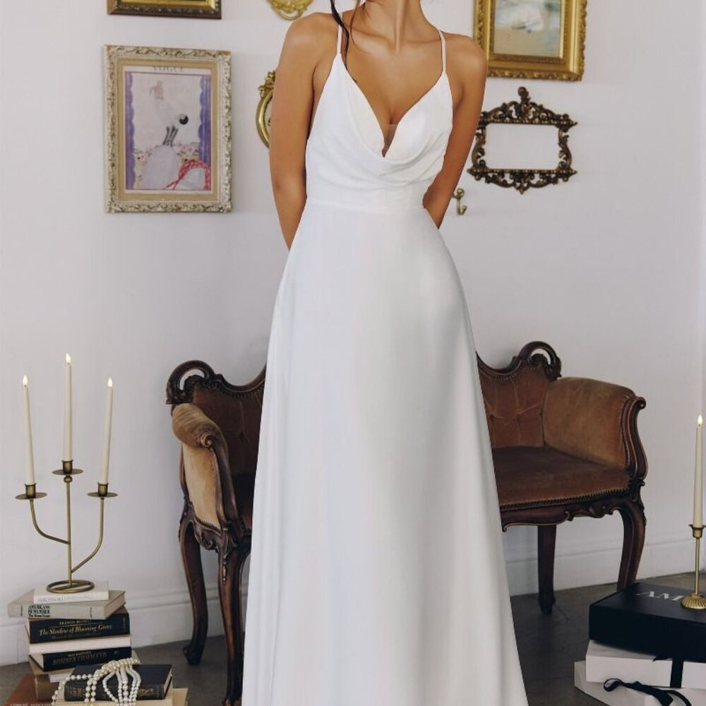 OFF WHITE WEDDING DRESS, BRIDAL GOWN, DESTINATION DRESSES